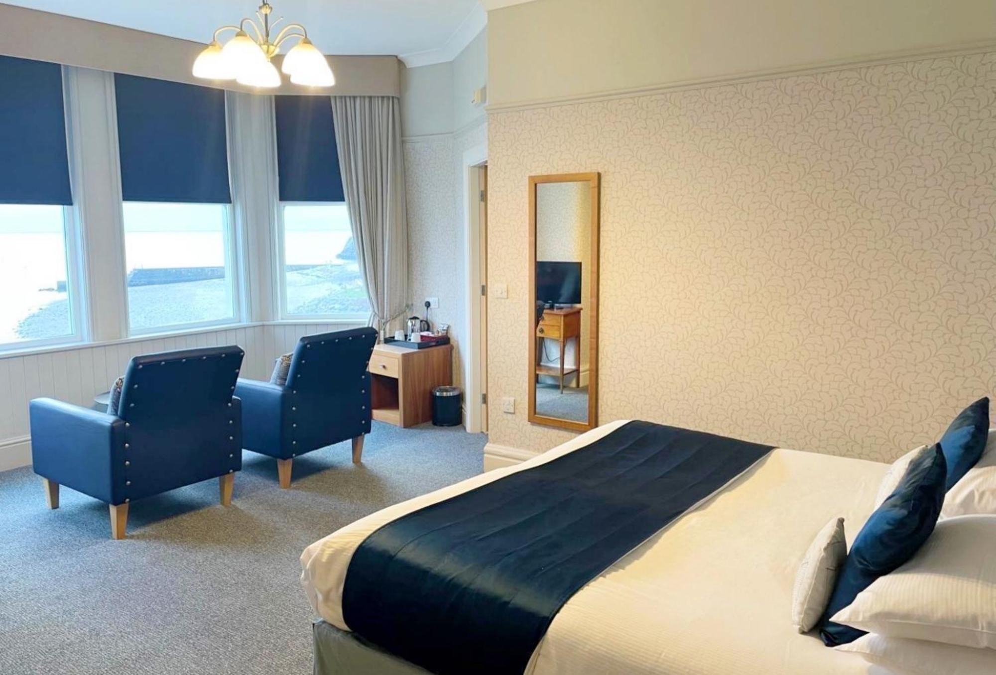 Caerwylan Hotel คริกเคียธ ภายนอก รูปภาพ