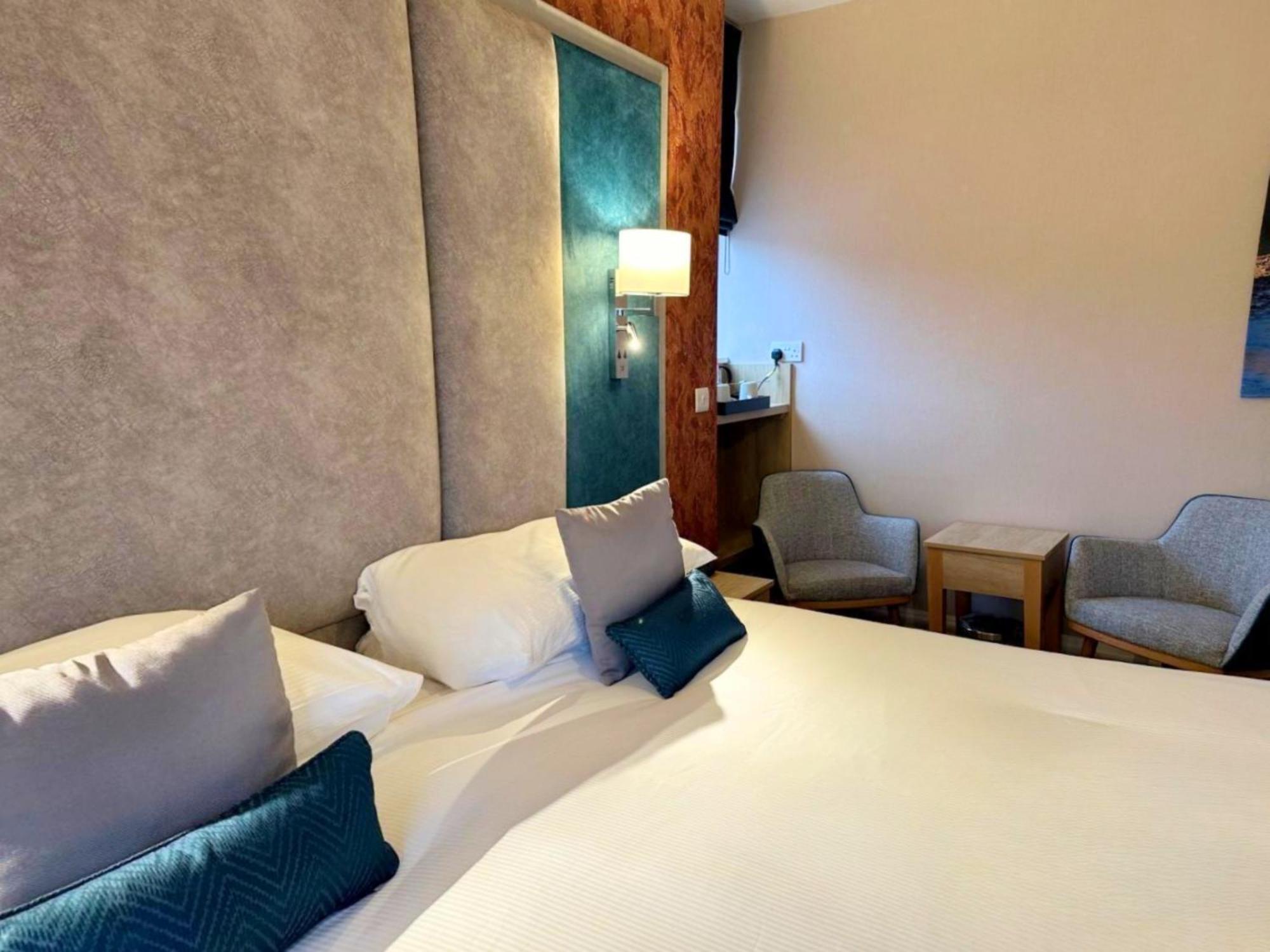 Caerwylan Hotel คริกเคียธ ภายนอก รูปภาพ