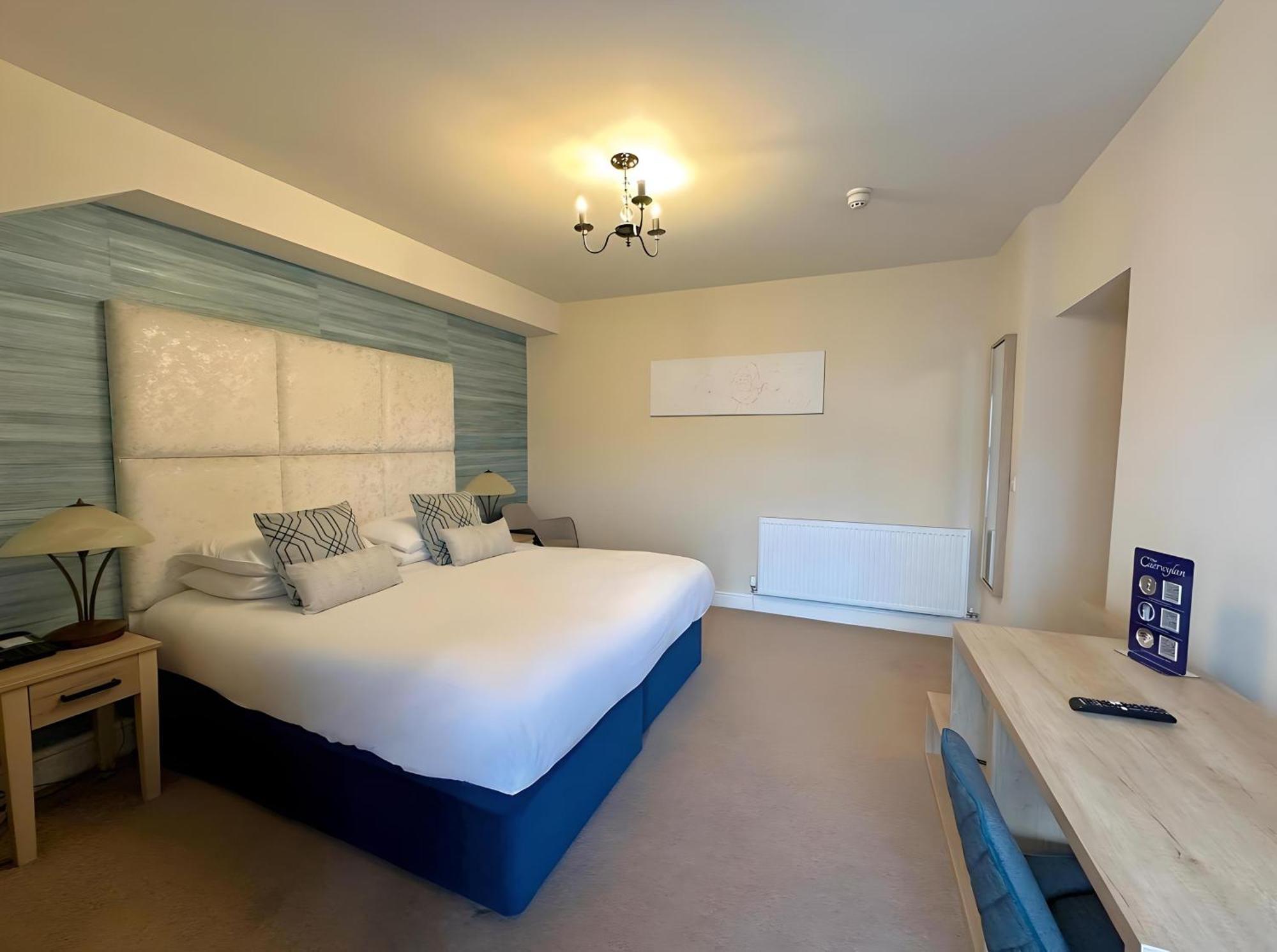 Caerwylan Hotel คริกเคียธ ภายนอก รูปภาพ